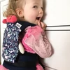 Kép 1/2 - Liliputi® Buckle Mini Játék Baba Kenguru 