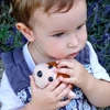 Kép 3/4 - Liliputi® Buckle Mini Játék Csatos Babahordozó Skully